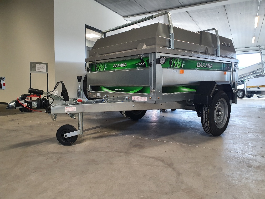 Foto DaXara 198F geremd met 1500 liter inhoud